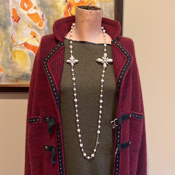 Chanel cashmere sweater - Picture 12 of 13